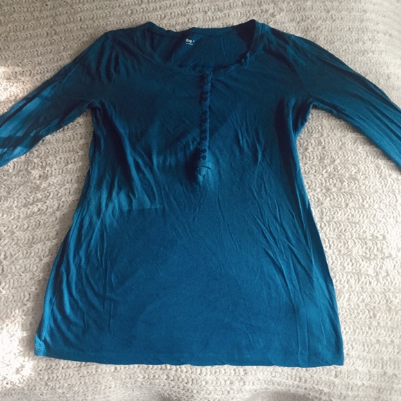 GAP💙Button Up Top - Picture 6 of 8